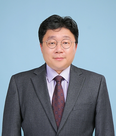 박진섭